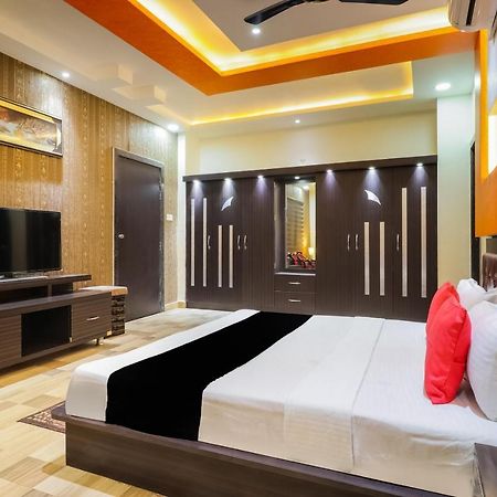 Capital O 15422 Shiva Inn Unnao ภายนอก รูปภาพ